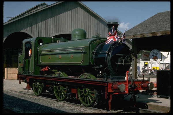 391088 British Rys 0 6 0 T GNR 1247 A4 Photo Print
