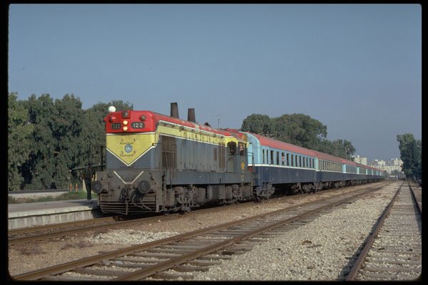 391098 Israel, Ry EMD G12 With Train, Jerusalem Station, 1993 A4 Photo Print
