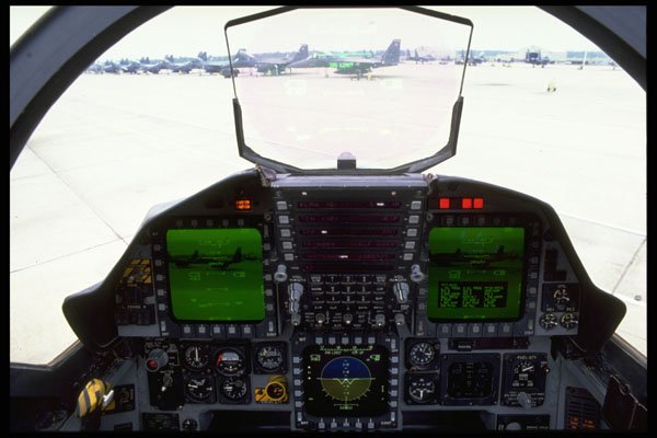 396011 F 15E Strike Eagle, Head up Display A4 Photo Print