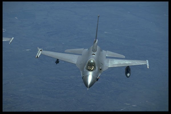 396090 F 16 Falcon A4 Photo Print