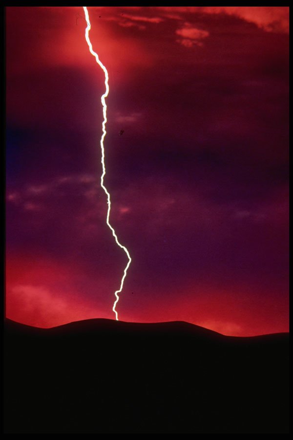 403096 Lightning A4 Photo Print