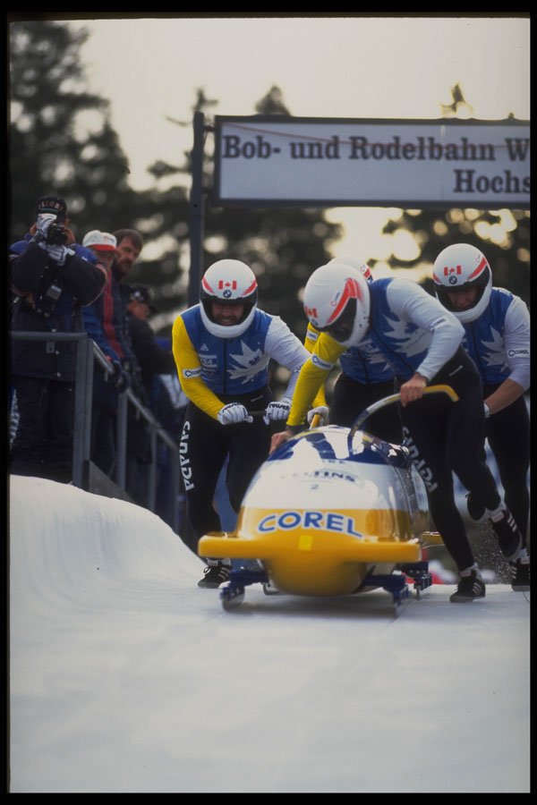 412073 Race Start A4 Photo Print