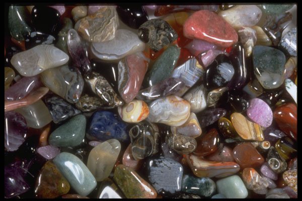 413062 Mixed Agates, Tumble Polished A4 Photo Print