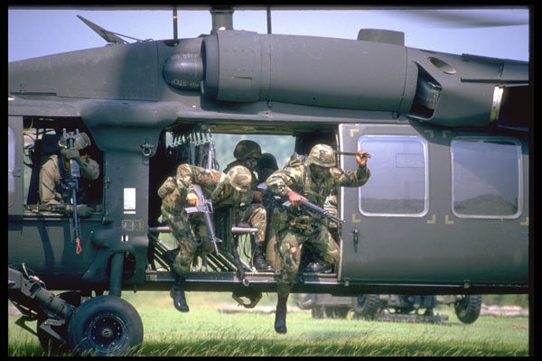 414028 UH 60 Blackhawk A4 Photo Print