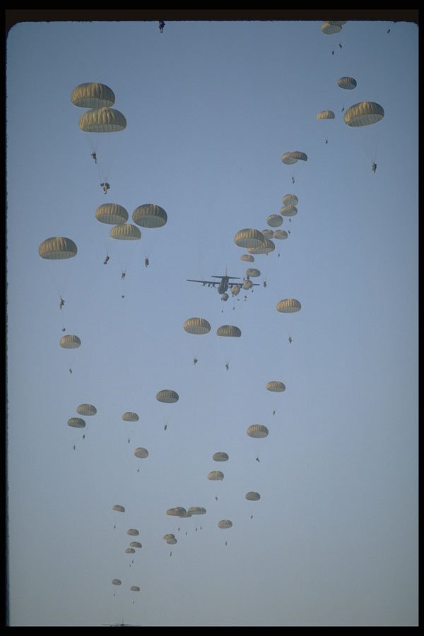 414095 Mass Tactical Parachute Jump, Airborne Division A4 Photo Print