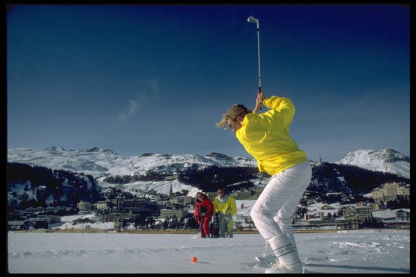 418013 Winter Golf A4 Photo Print