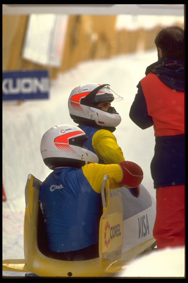 418097 Canada 2 At The Finish A4 Photo Print