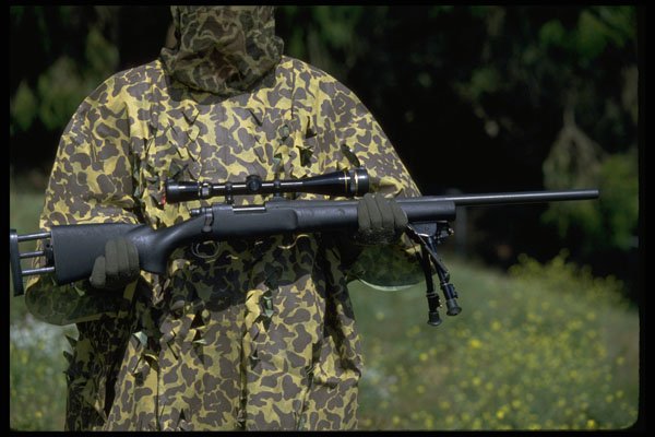 428011 Sniper Rifle A4 Photo Print