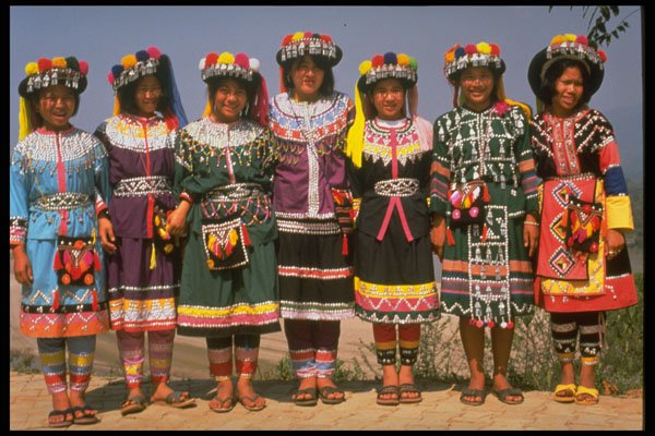 429002 Hill Tribe Girls, Goldon Triangle, Thailand A4 Photo Print