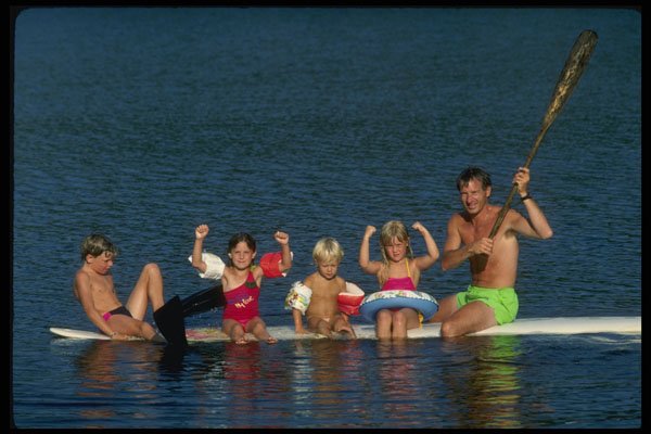429065 A Cheer For The Gang A4 Photo Print
