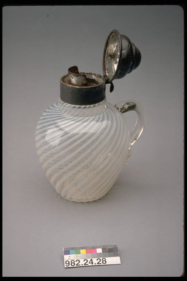 431038 Syrup Pitcher A4 Photo Print