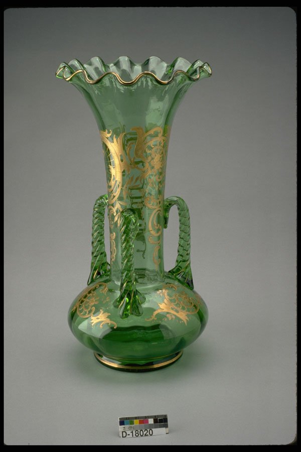 431047 Vase A4 Photo Print