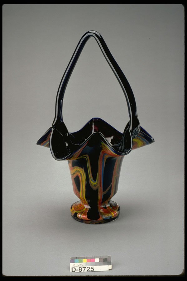 431052 Basket Vase A4 Photo Print