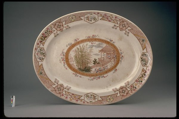 433019 Serving Plate A4 Photo Print