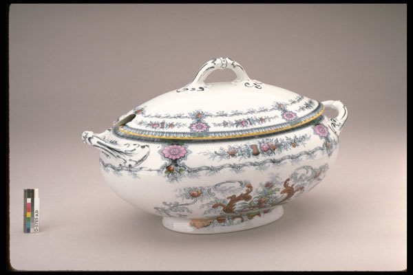 433027 Soup Tureen A4 Photo Print