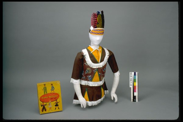 434001 North American Indian Costume A4 Photo Print