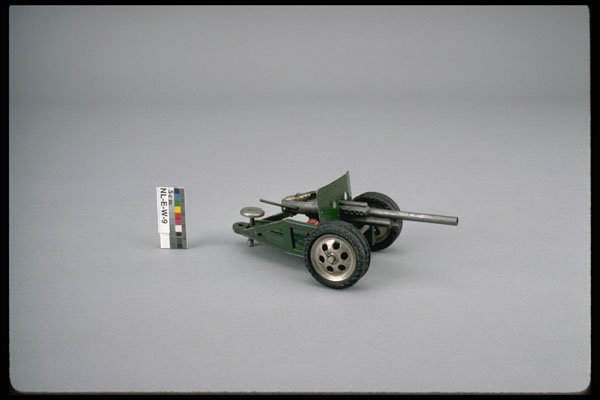 434005 Toy Cannon A4 Photo Print
