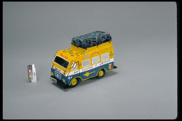 434054 Senegalese City Bus A4 Photo Print