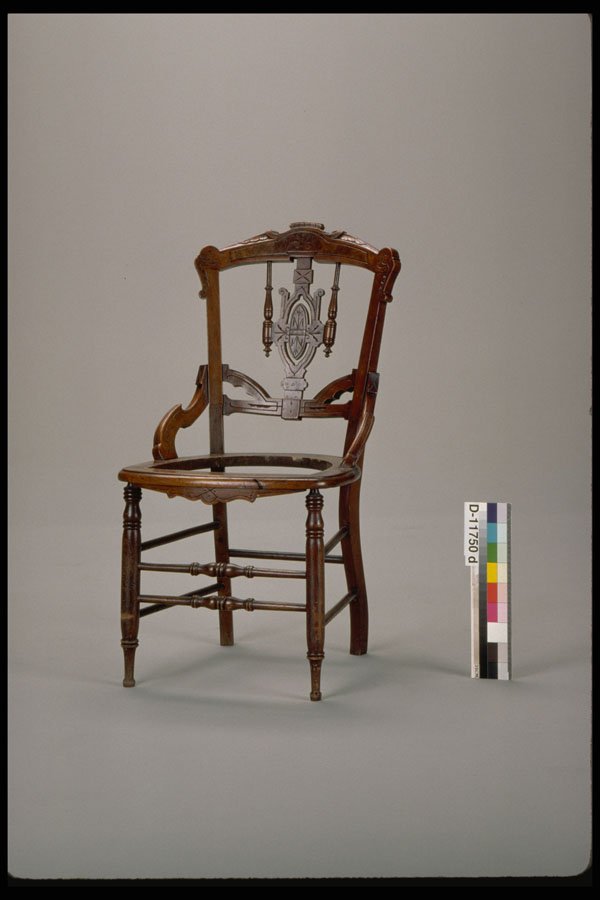 435063 Side Chair A4 Photo Print