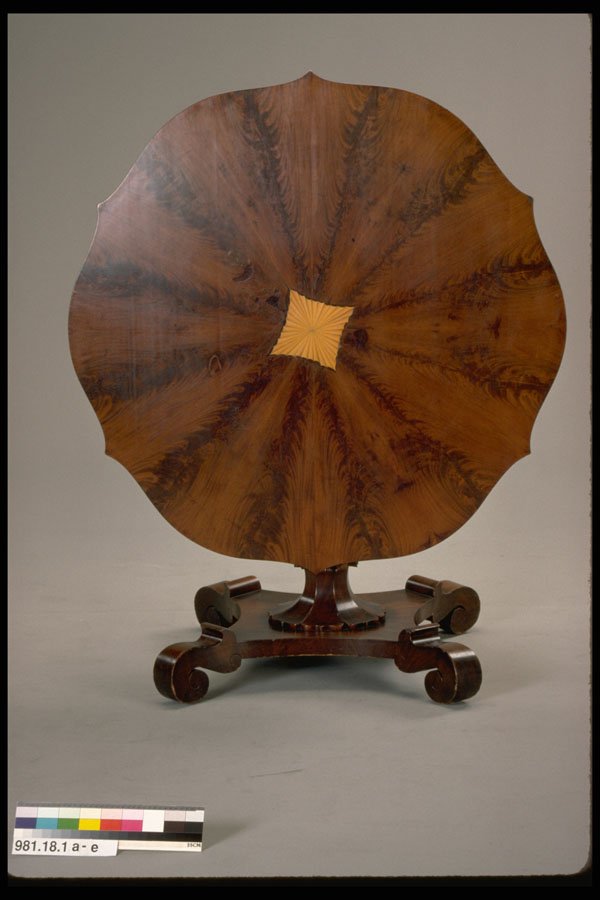 435087 Tilt top Table A4 Photo Print