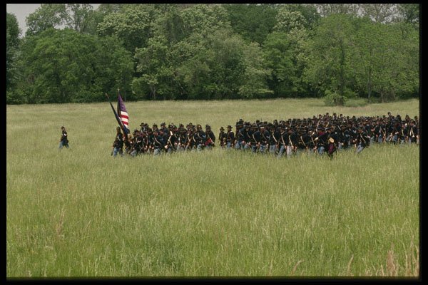 436013 Union Infantry Marching To Position, Civil War A4 Photo Print