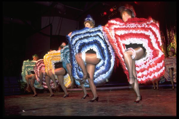 441061 Dance To The Beat A4 Photo Print