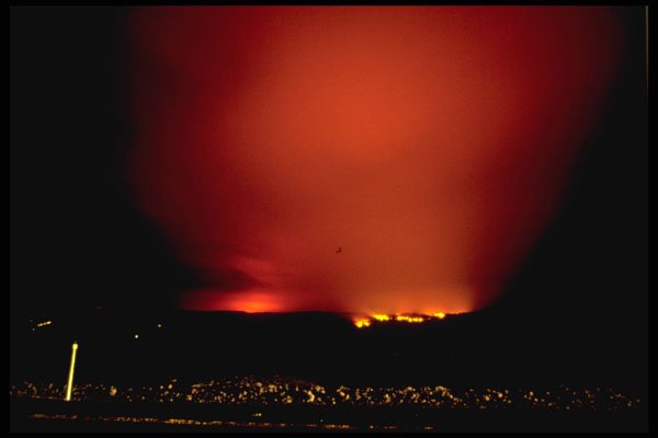 442095 Long Exposure Showing Lava Coming Down The Pu'u O'o Volcano A4 Photo Print