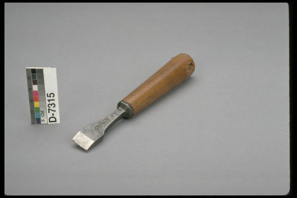 444000 Firmer Chisel A4 Photo Print