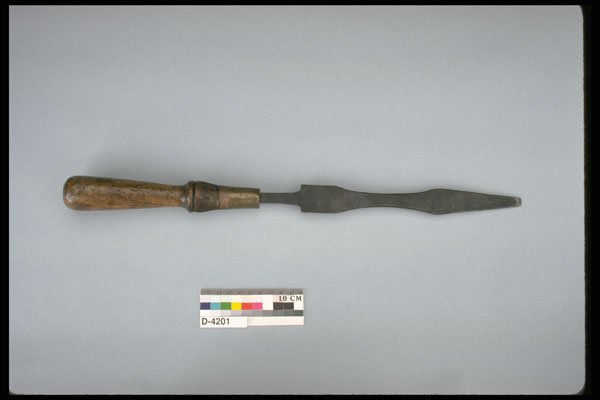 444010 Screwdriver A4 Photo Print