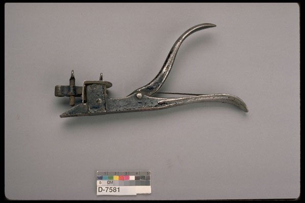 444055 Plier type Saw Set A4 Photo Print