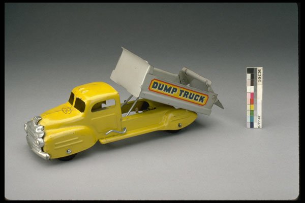 445002 Dump Truck A4 Photo Print