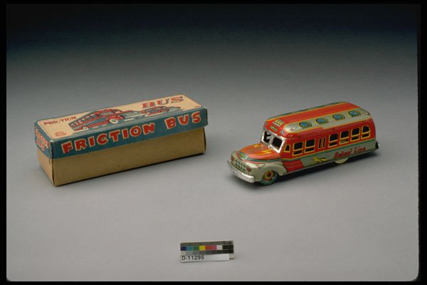 445088 Mechanical Bus A4 Photo Print