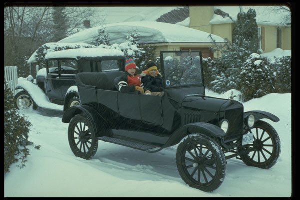 447091 1920 Model T Ford A4 Photo Print