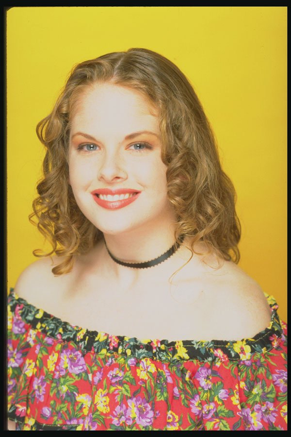 451032 Country Fresh Look, Strawberry Blonde A4 Photo Print