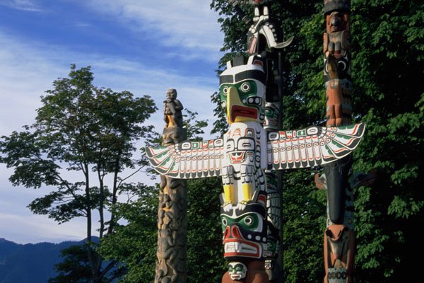 454061 Totem Poles, Stanley Park, Vancouver, British Columbia A4 Photo Print