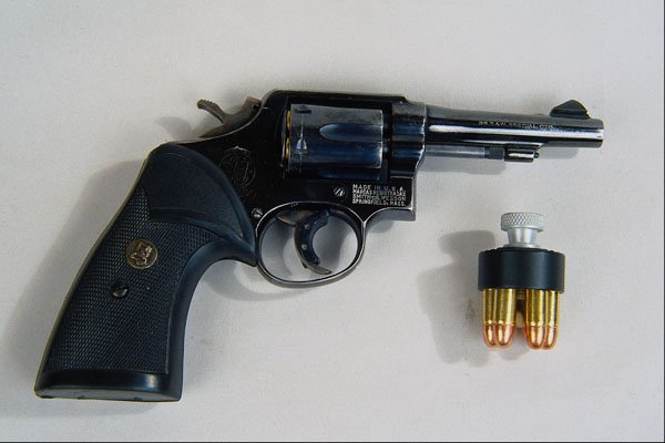 456015 Smith & Wesson Model 10, .38 Special Revolver With Speed Loader A4 Photo Print