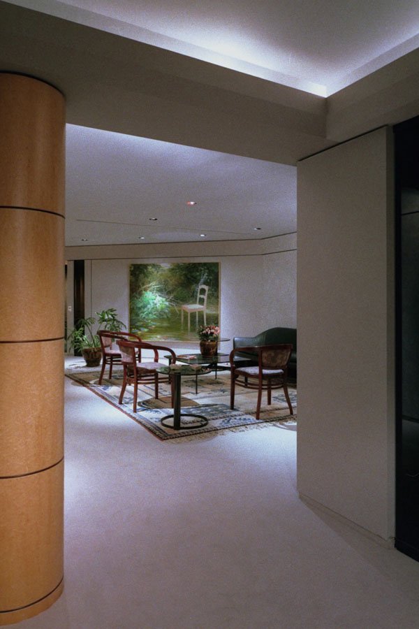 457085 Intimate Setting A4 Photo Print