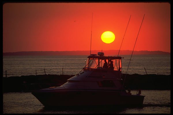 460001 Fishing Boats Returning A4 Photo Print