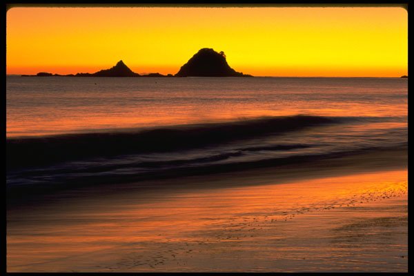 460034 Extinct Volcanoes At Sunrise, Coromandel Peninsula A4 Photo Print