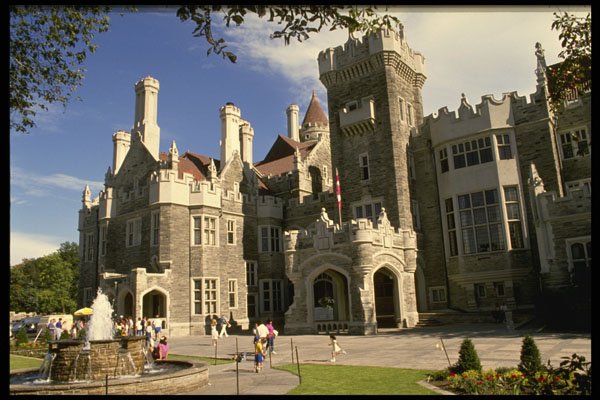 462095 Casa Loma A4 Photo Print