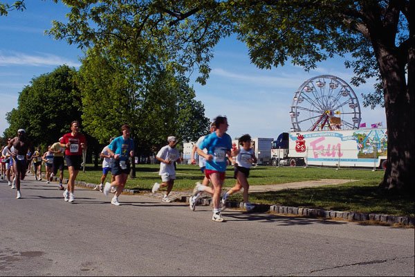 463040 Marathoners Pass Amusement Park A4 Photo Print