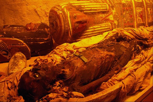 463050 Ancient Egyptian Mummy A4 Photo Print