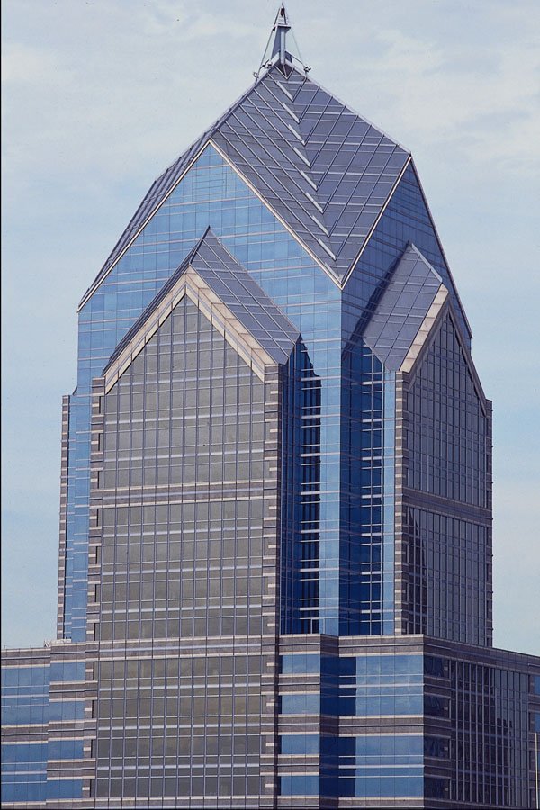 463068 Top Of Two Liberty Place  A4 Photo Print