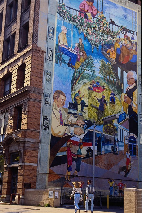 463090 Outdoor Art Beautifies Philadelphia A4 Photo Print