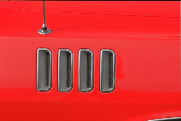 465010 1970 Plymouth Cuda 440 A4 Photo Print