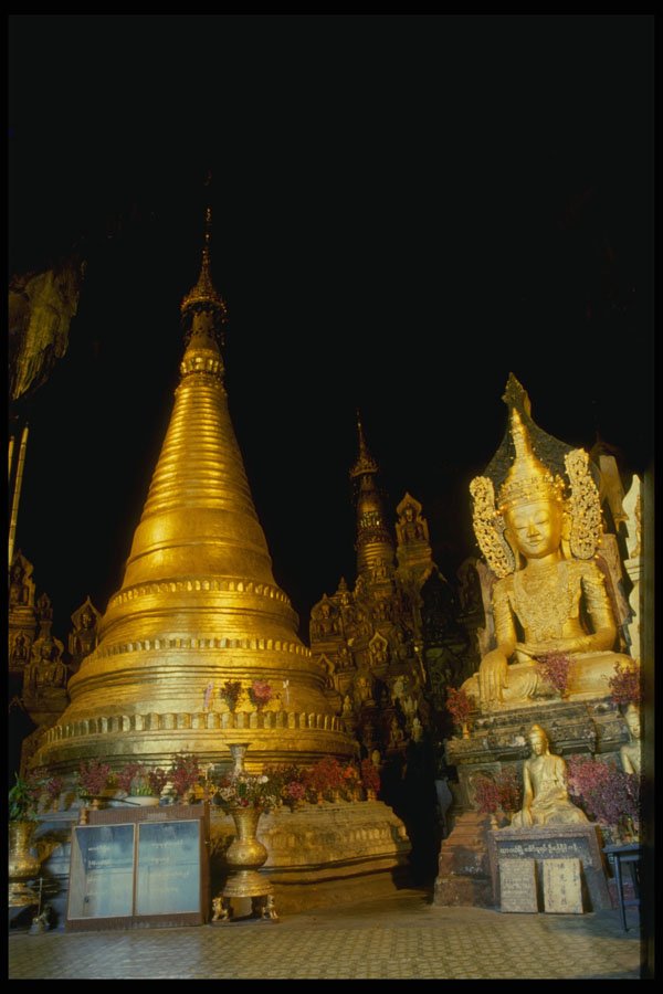 466017 Buddhist Pagodas, Pindaya Caves, Burma A4 Photo Print
