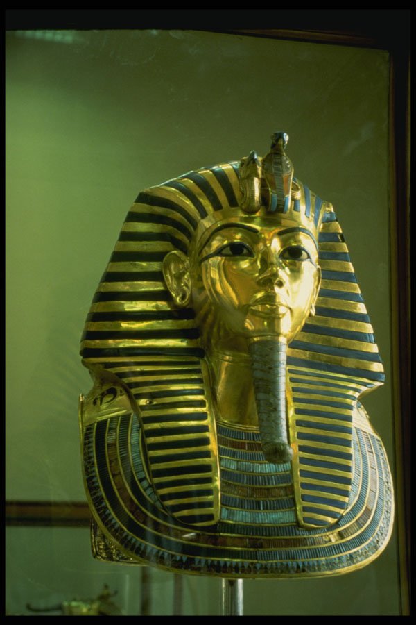 466085 The Famous Golden Mask Of King Tutankhamun, Cairo, Egypt A4 Photo Print