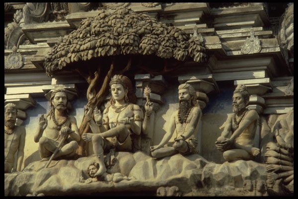 466088 Sri Kapalis Temple, India A4 Photo Print