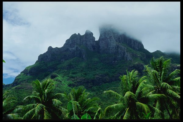 469009 Mount Otemanu, Bora Bora A4 Photo Print