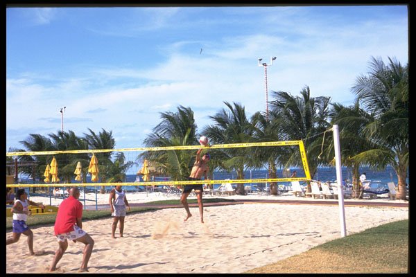 469057 Beach Volleyball, Cancun, Mexico A4 Photo Print